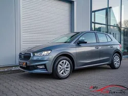 Grau Gebraucht 2024 Skoda Fabia Selection Limousine | 19.990 € (Etwas zu teuer)