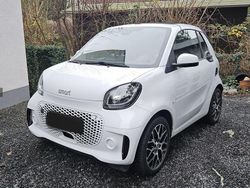 Weiß Gebraucht 2020 Smart ForTwo Electric Drive Cabrio | 12.900 € (Fairer Preis)