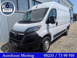 Weiss Gebraucht 2023 Opel Movano Edition Van | 21.800 € (Guter Preis)