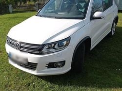 Weiß Gebraucht 2012 VW Tiguan R-line SUV | 11.200 € (Fairer Preis)