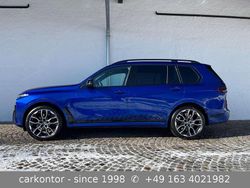Marina bay blue metallic Gebraucht 2023 BMW X7 M Sport SUV | 105.000 € (Etwas zu teuer)