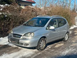 Silber Gebraucht 2006 Chevrolet Tacuma Van / Kleinbus | 800 €