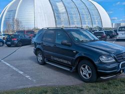 Gebraucht 1998 Mercedes ML320 SUV | 6.350 €