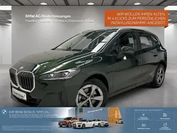 Grün Gebraucht 2024 BMW 216 Active Tourer Luxury Line Van / Kleinbus | 27.970 € (Fairer Preis)