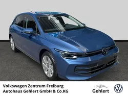 Blau Neu 2025 VW Golf VIII Style Limousine | 41.500 € (Teuer)