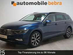 Aquamarinblau Gebraucht 2023 VW Passat Business Kombi | 24.990 € (Superpreis)