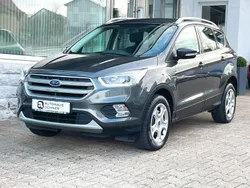 Grau Gebraucht 2018 Ford Kuga Cool & Connect SUV | 16.900 € (Etwas zu teuer)