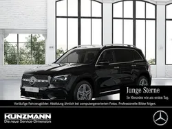 Kosmosschwarz metallic Gebraucht 2024 Mercedes GLB200 AMG SUV | 42.265 € (Fairer Preis)
