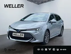 Grau Gebraucht 2022 Toyota Corolla Team Kombi | 23.749 € (Guter Preis)
