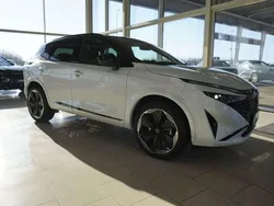 Pearl white / black Neu 2025 Nissan Qashqai SUV | 33.410 € (Fairer Preis)