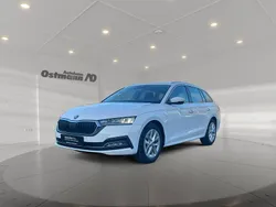Weiß Gebraucht 2021 Skoda Octavia Style Kombi | 20.980 € (Fairer Preis)
