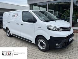 Icy white Gebraucht 2023 Toyota Proace Comfort Van | 25.990 € (Superpreis)
