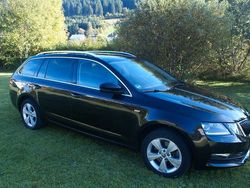 Grau Gebraucht 2019 Skoda Octavia Soleil Kombi | 22.300 € (Fairer Preis)