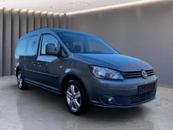 Grau Gebraucht 2011 VW Caddy Maxi Van / Kleinbus | 10.900 € (Guter Preis)