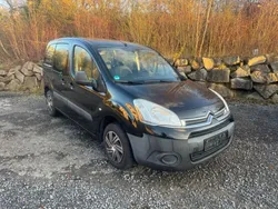 Schwarz Gebraucht 2012 Citroën Berlingo Attraction Van / Kleinbus | 3.250 € (Fairer Preis)