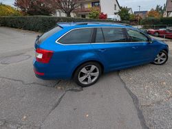 Blau Gebraucht 2013 Skoda Octavia Kombi | 6.250 € (Guter Preis)