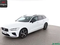 Weiß Gebraucht 2019 Volvo V60 R-Design Kombi | 27.880 € (Fairer Preis)