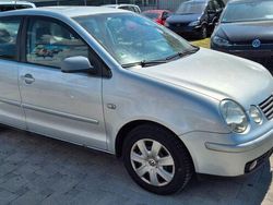 Silber Gebraucht 2004 VW Polo Comfortline Kleinwagen | 1.500 € (Guter Preis)
