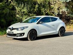 Weiß Gebraucht 2014 Renault Mégane Coupé Bose Edition Coupé | 8.999 €