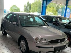 Silber Gebraucht 2001 Ford Mondeo Ghia Limousine | 4.000 € (Teuer)