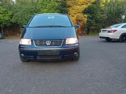 Blau Gebraucht 2005 VW Sharan Van / Kleinbus | 3.300 € (Fairer Preis)