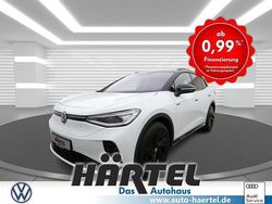 Gletscherweiss (white), metallic Gebraucht 2023 VW ID.4 GTX SUV | 42.900 €