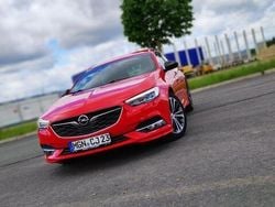 Rot Gebraucht 2018 Opel Insignia OPC Kombi | 13.599 € (Fairer Preis)