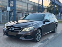 Braun Gebraucht 2015 Mercedes E350 Edition Kombi | 12.950 € (Superpreis)