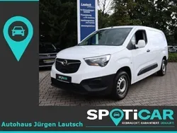 Weiß Gebraucht 2021 Opel Combo Edition Van / Kleinbus | 15.500 € (Guter Preis)