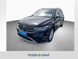 Deep black perleffekt Gebraucht 2024 VW Tiguan Allspace Elegance SUV | 42.440 € (Fairer Preis)