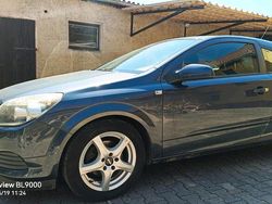 Blau Gebraucht 2008 Opel Astra GTC Coupé | 2.400 €
