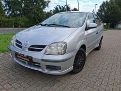 Silber Gebraucht 2004 Nissan Almera Kleinwagen | 1.850 € (Etwas zu teuer)