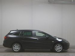 Onyx schwarz Gebraucht 2018 Opel Astra Edition Kombi | 6.480 € (Guter Preis)