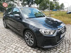 Grau Gebraucht 2019 Audi A1 Sportback Advanced Kleinwagen | 18.900 € (Guter Preis)