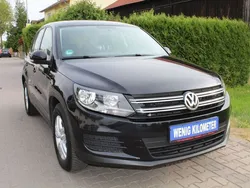 Schwarz metallic Gebraucht 2014 VW Tiguan Trendline SUV | 14.980 € (Etwas zu teuer)