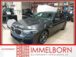 Grau Gebraucht 2023 BMW 530 M Sport Limousine | 40.390 € (Fairer Preis)