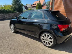 Schwarz Gebraucht 2012 Audi A1 Sportback Attraction Kleinwagen | 8.200 € (Fairer Preis)