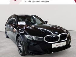 Schwarz Gebraucht 2022 BMW 320e Sport Line Kombi | 26.389 € (Superpreis)