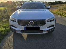 Weiß Gebraucht 2018 Volvo V90 CC Kombi | 20.900 € (Fairer Preis)