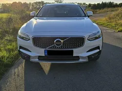 Weiß Gebraucht 2018 Volvo V90 CC Kombi | 21.500 € (Fairer Preis)