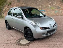 Silber Gebraucht 2003 Nissan Micra Kleinwagen | 1.950 € (Fairer Preis)