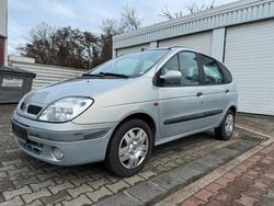 Blau Gebraucht 2002 Renault Scénic Van / Kleinbus | 999 € (Guter Preis)