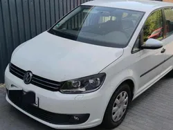 Weiß Gebraucht 2014 VW Touran Van / Kleinbus | 4.700 € (Superpreis)