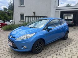 Blau Gebraucht 2009 Ford Fiesta Titanium Kleinwagen | 2.490 € (Guter Preis)