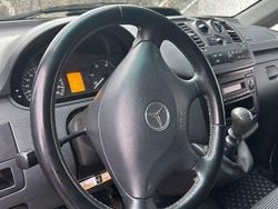 Schwarz Gebraucht 2012 Mercedes Vito Van | 3.900 € (Guter Preis)