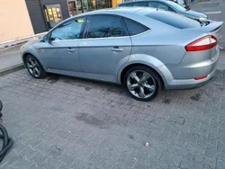 Silber Gebraucht 2009 Ford Mondeo Limousine | 5.000 € (Teuer)