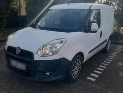 Weiß Gebraucht 2010 Fiat Doblò Van / Kleinbus | 2.700 € (Fairer Preis)