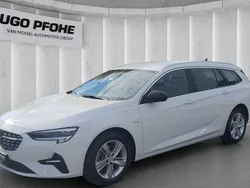 Weiß Gebraucht 2022 Opel Insignia Business Kombi | 17.190 € (Guter Preis)