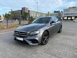 Grau Gebraucht 2019 Mercedes E300 AMG Limousine | 30.970 € (Guter Preis)