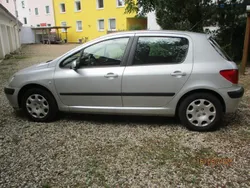 Silber Gebraucht 2002 Peugeot 307 Limousine | 2.200 €